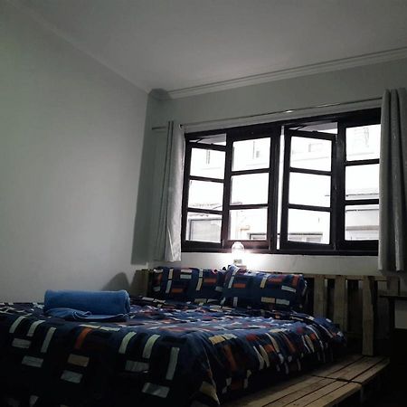 Kru Nat'S Bed & Breakfast W/ Private Rooms & Gym Bangkok Ngoại thất bức ảnh