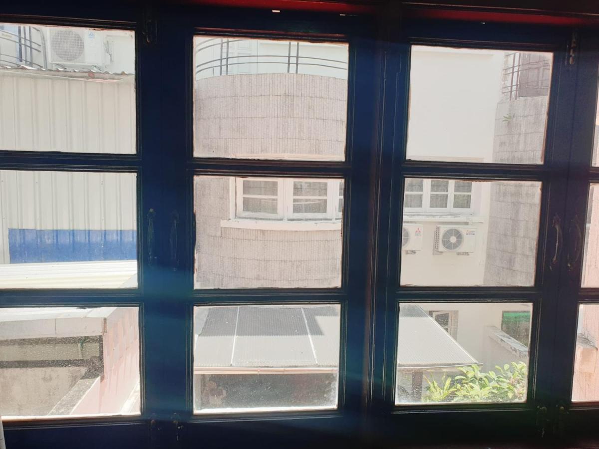 Kru Nat'S Bed & Breakfast W/ Private Rooms & Gym Bangkok Ngoại thất bức ảnh